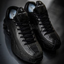 Nike Shox R4 All-Black
