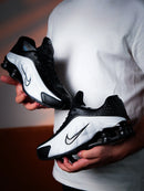 Nike Shox R4 Preto/Branco