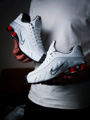 Nike Shox R4 Branco/Vermelho
